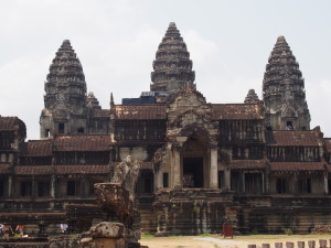 Angkor Wat and Elephants! thumbnail